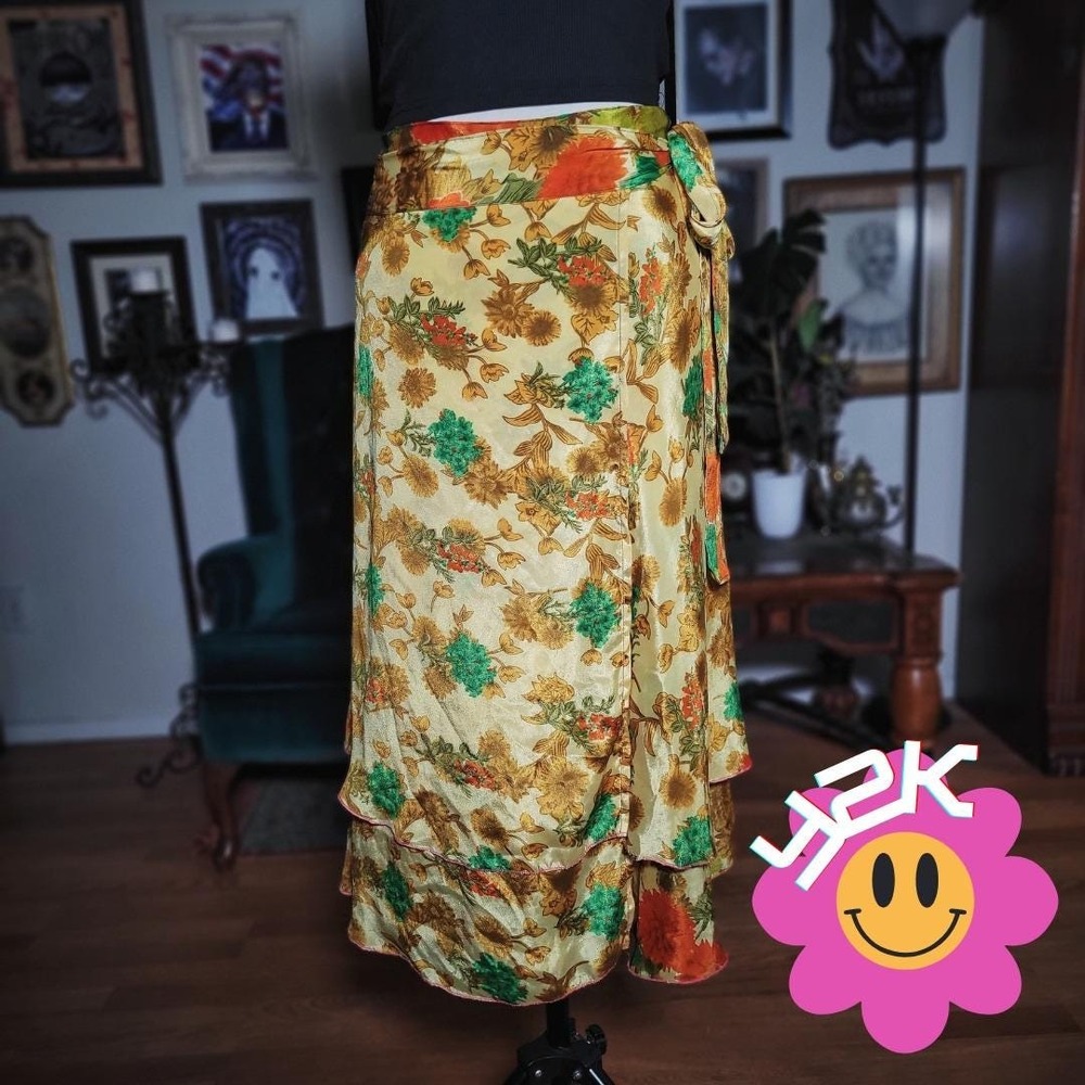 Vintage Y2K Floral Wrap Midi Skirt Bohemian Ruffle Tiered Tie Waist
